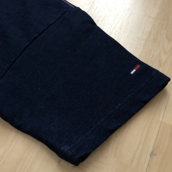 Hilfiger Denim Sweatshirt - Picture 3 of 9